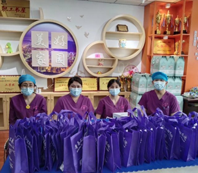 【医院活动】口腔义诊进名企 健康服务零距离