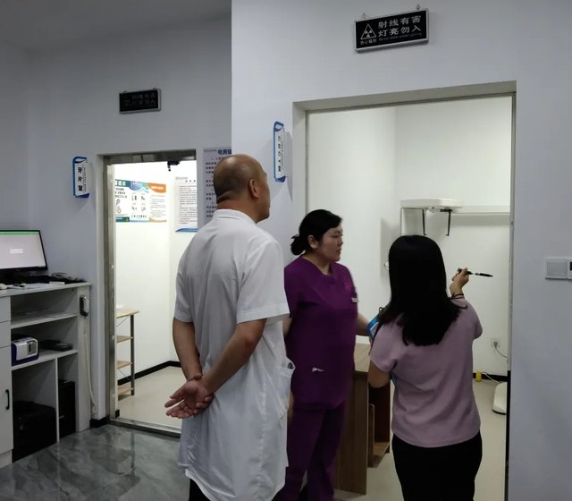 【医院动态】青岛市疾病预防控制中心领导莅临我院开展专项督导检查